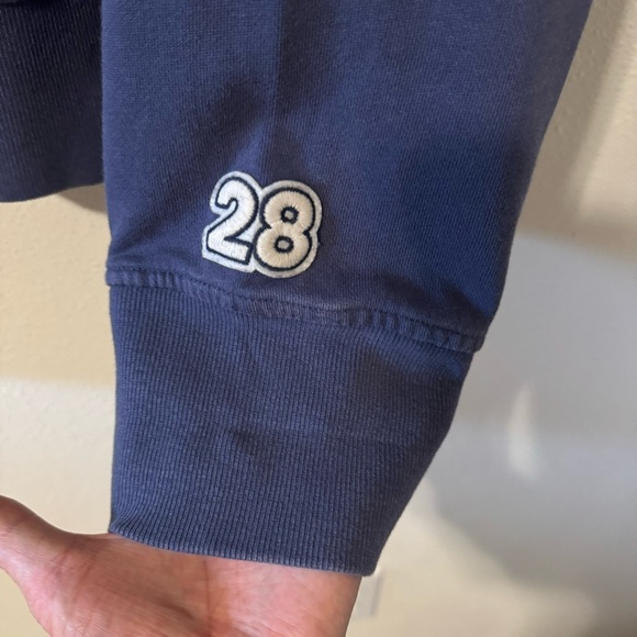 Disney Park Mickey Mouse Crewneck Sweatshirt Blue Retro Distressed Graphic-XL - Picture 6 of 11